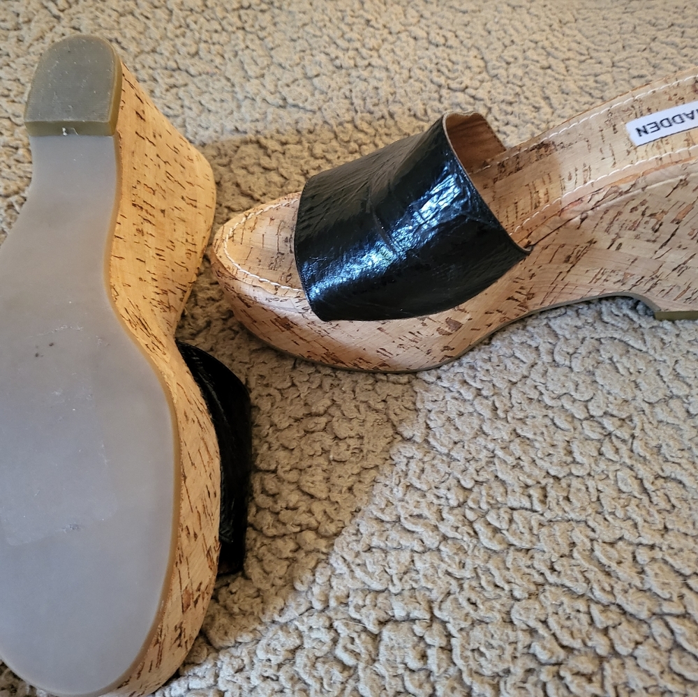 Shoes - Picture 2 of 2